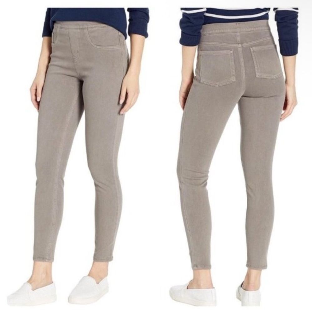 SPANX Jean-ish Style Ankle Leggings- Medium